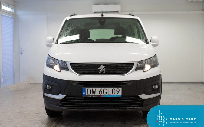 Peugeot Rifter cena 67900 przebieg: 128065, rok produkcji 2019 z Krynki małe 232